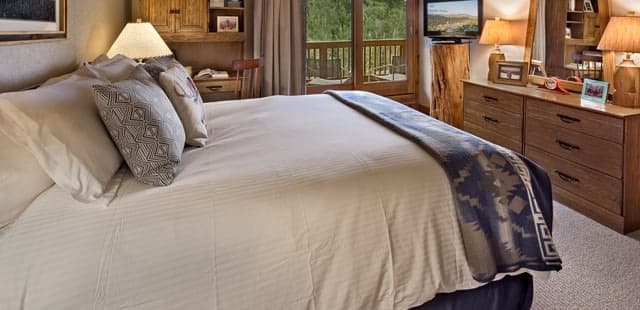 Right O Way Chalet