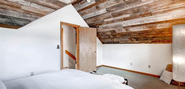 Apres Chalet
