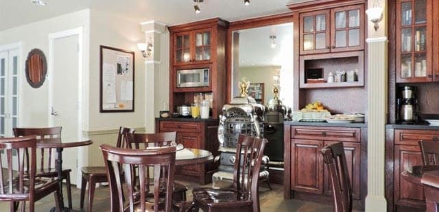 Victorian Inn