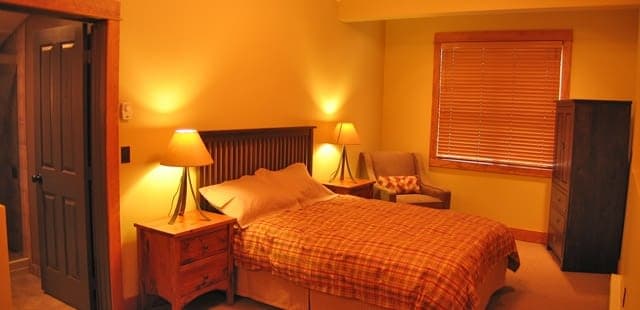 Polar Peak Lodge