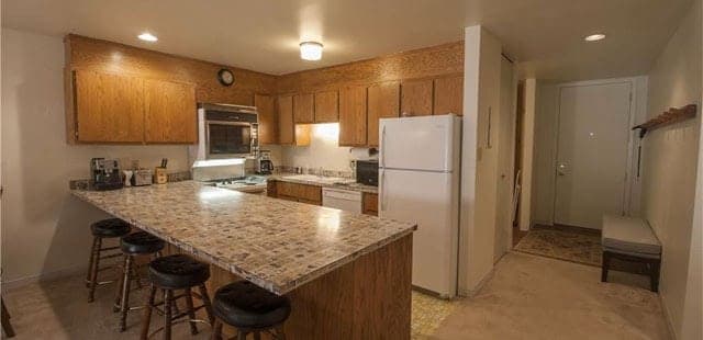 Snowbridge Square