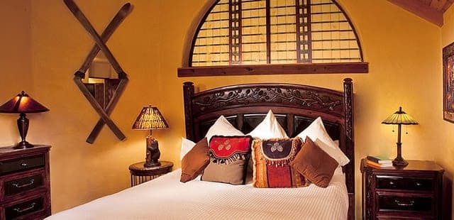 Alpine Village Suites