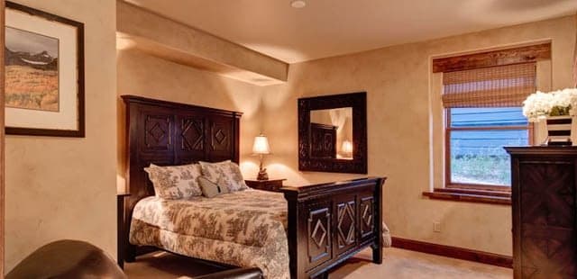 Park Avenue Villa
