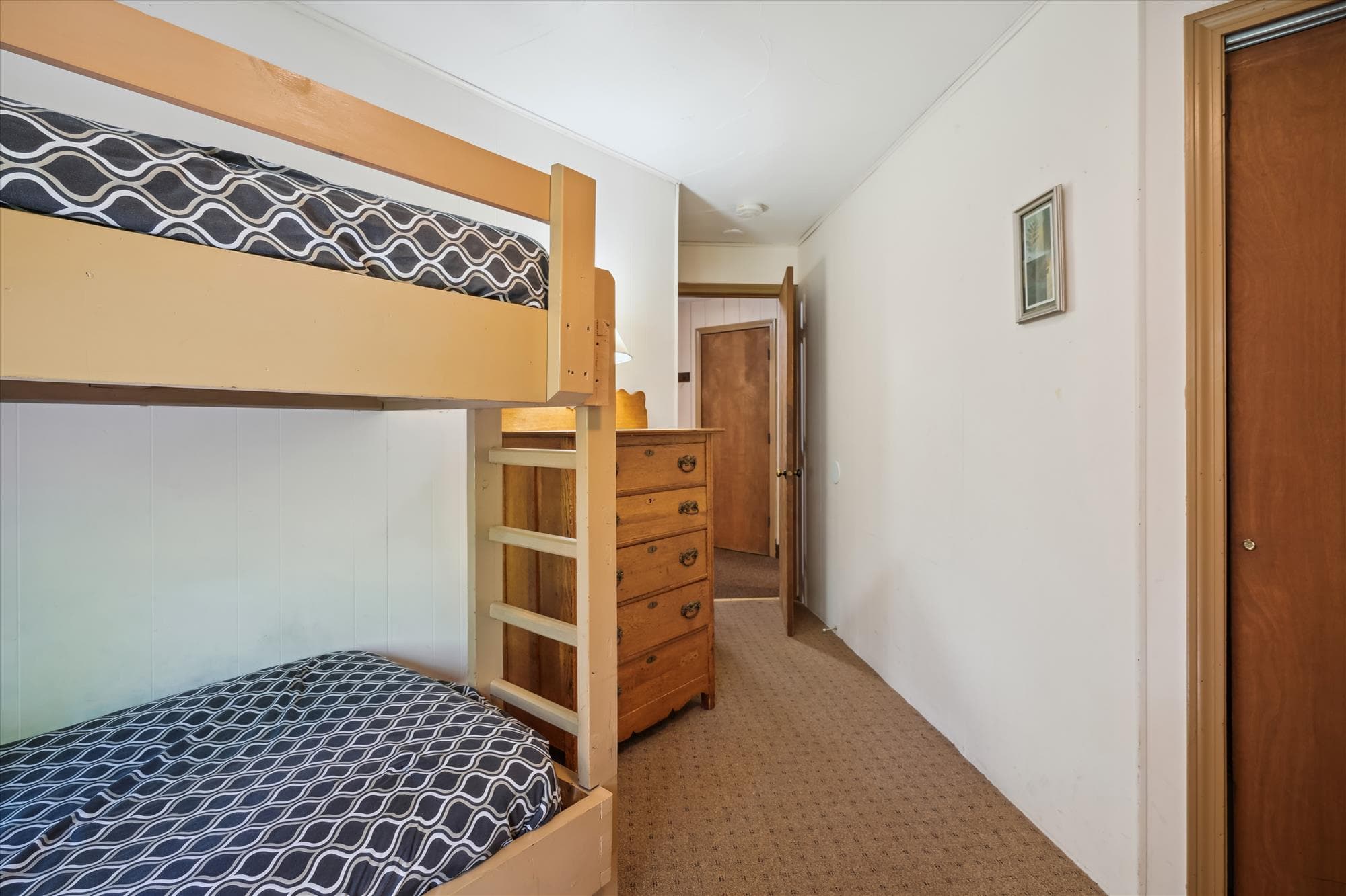 2 Sets of Twin bunk beds on entrance level.