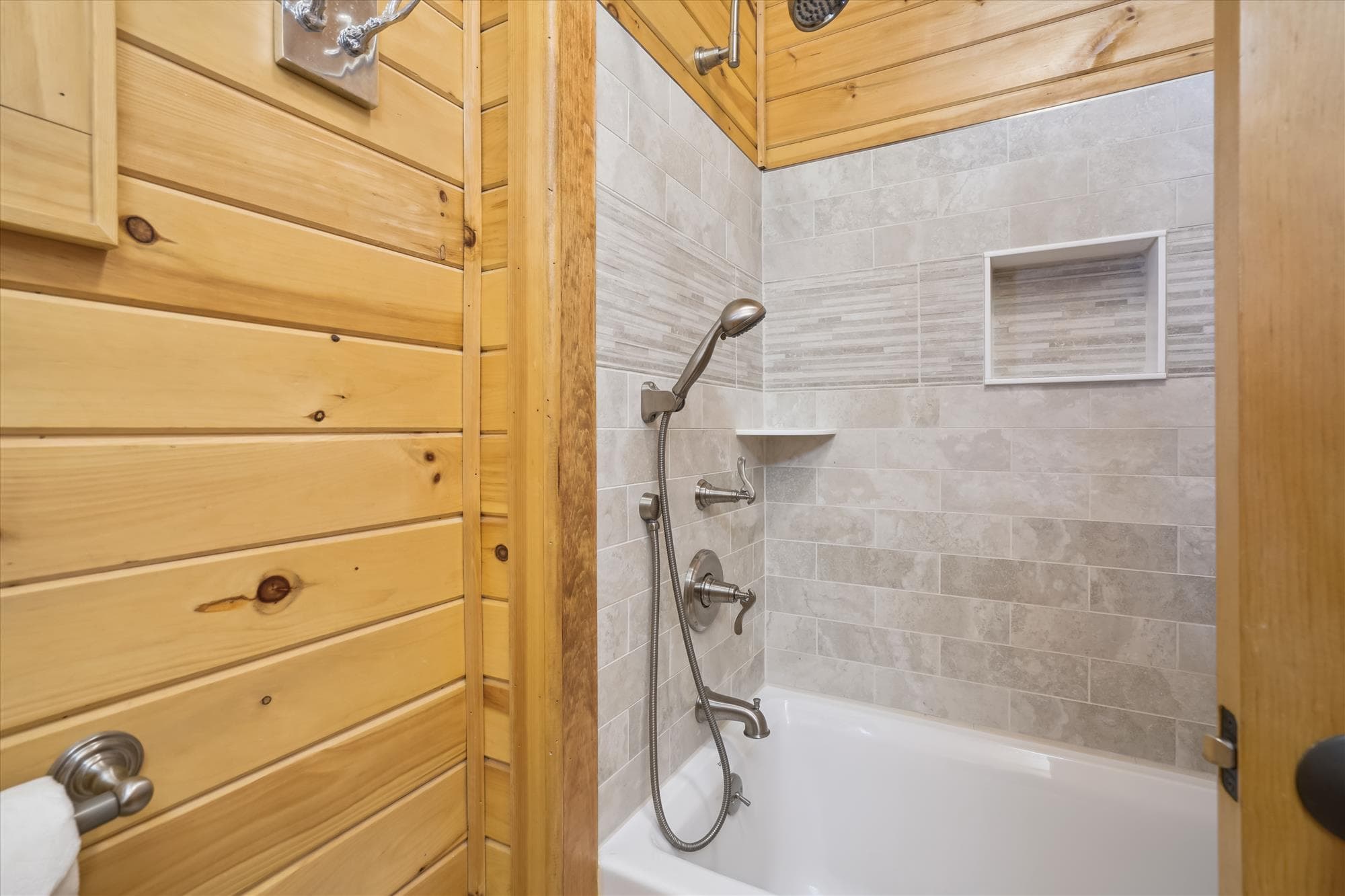 Tub/shower combo