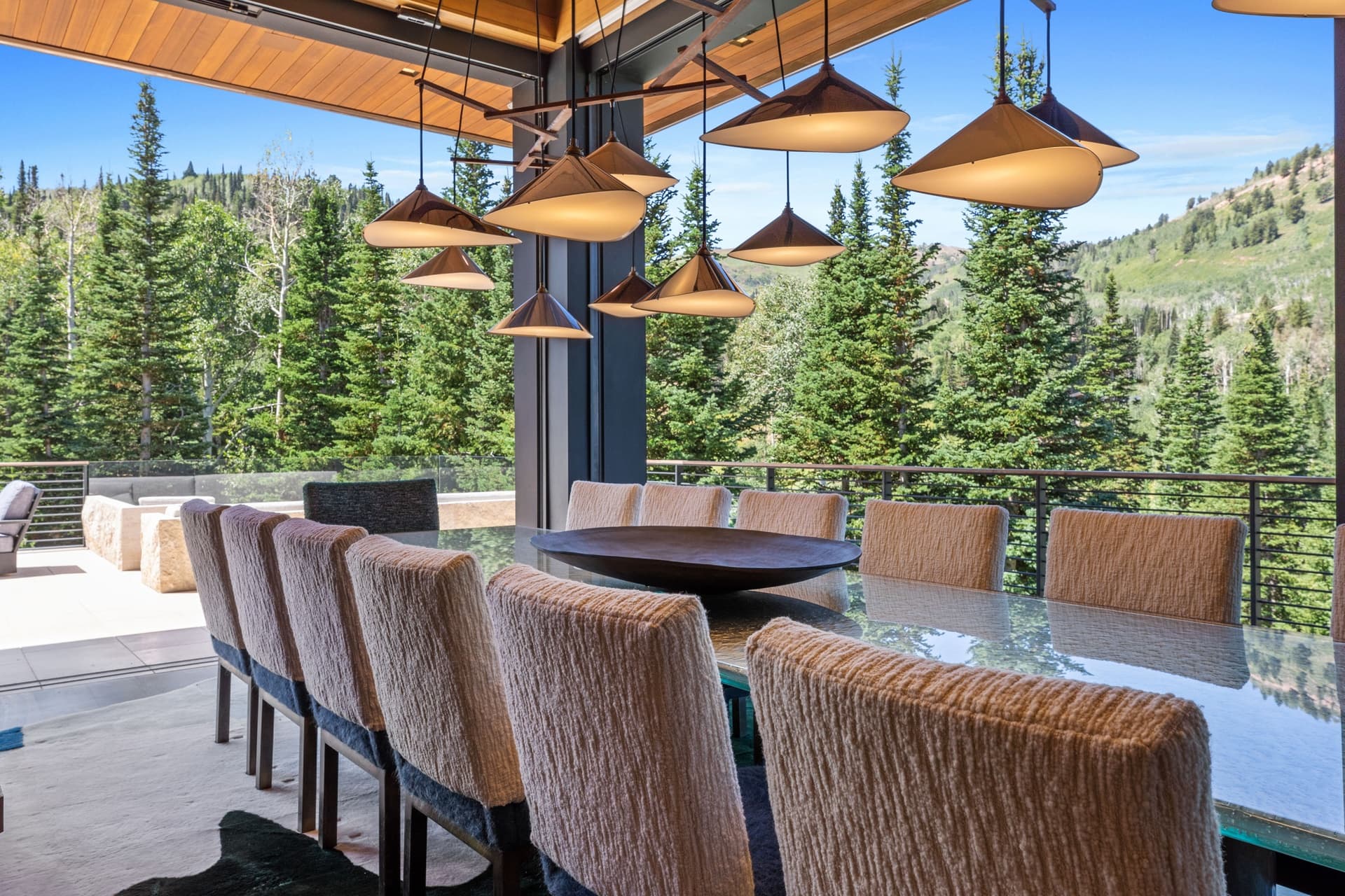 Our Luxury Park City Vacation Rentals Offer The Epitome of Outdoor Dining.