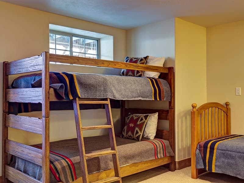 Bedroom - Lodge at Boreas Pass - Breckenridge Vacation Renal