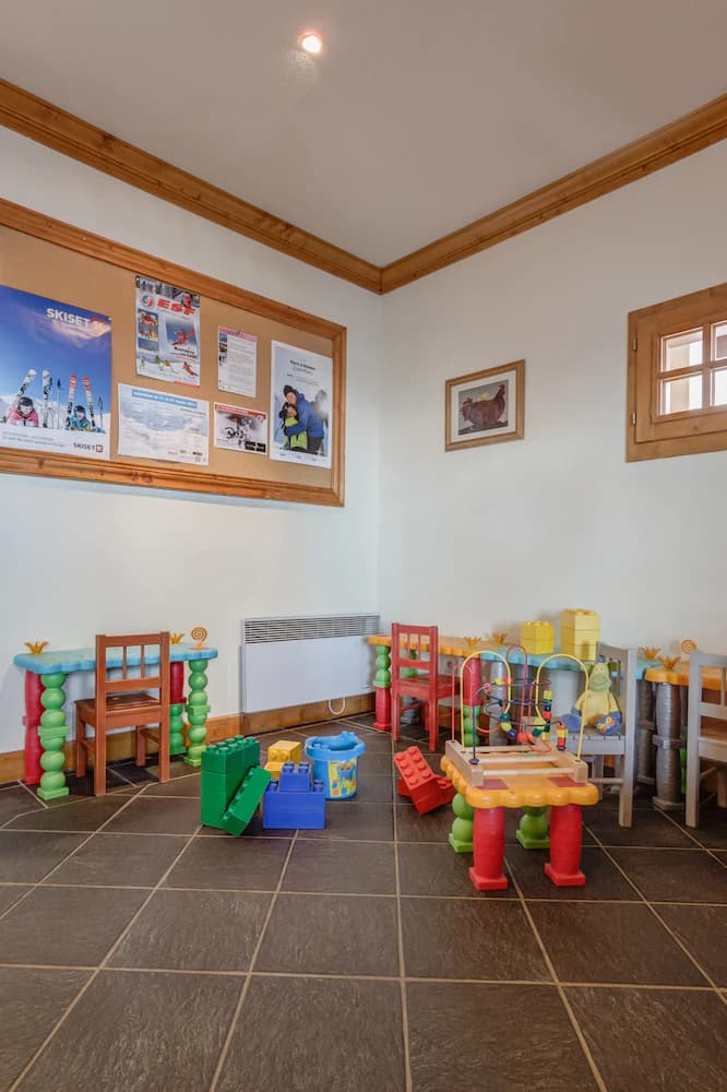 Children’s Play Area - Indoor