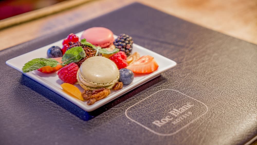 Room service - dining