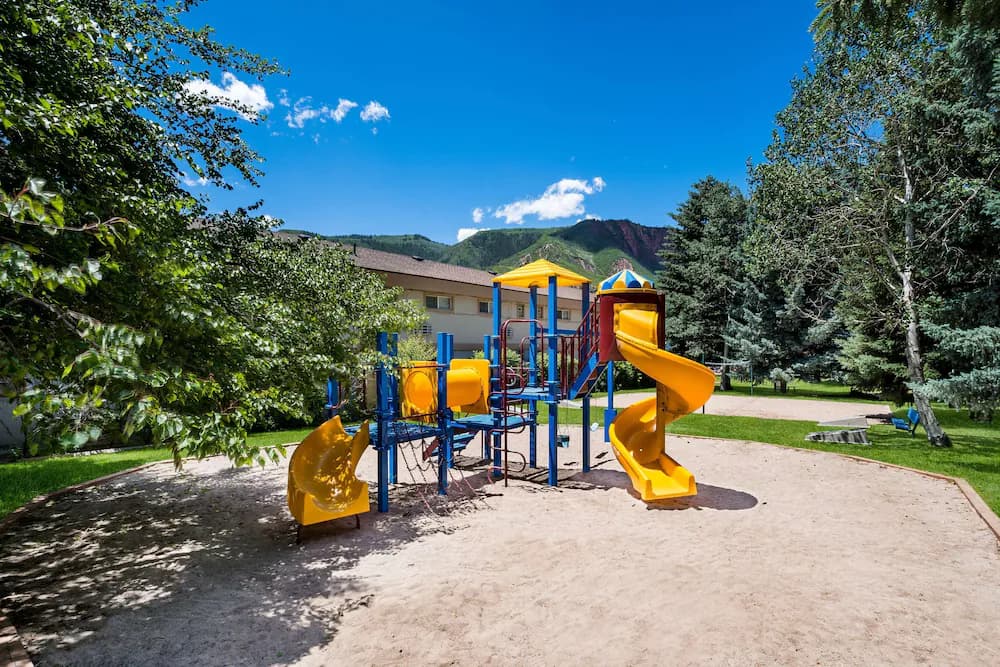Children's play area - outdoor