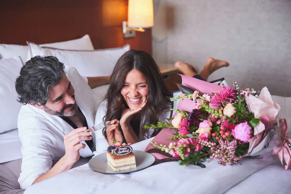 Couples dining