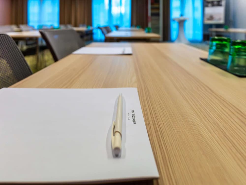 Meeting facility