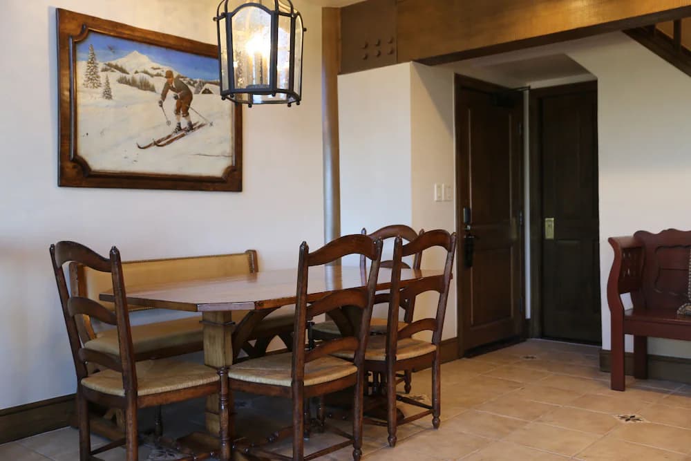 In-room dining