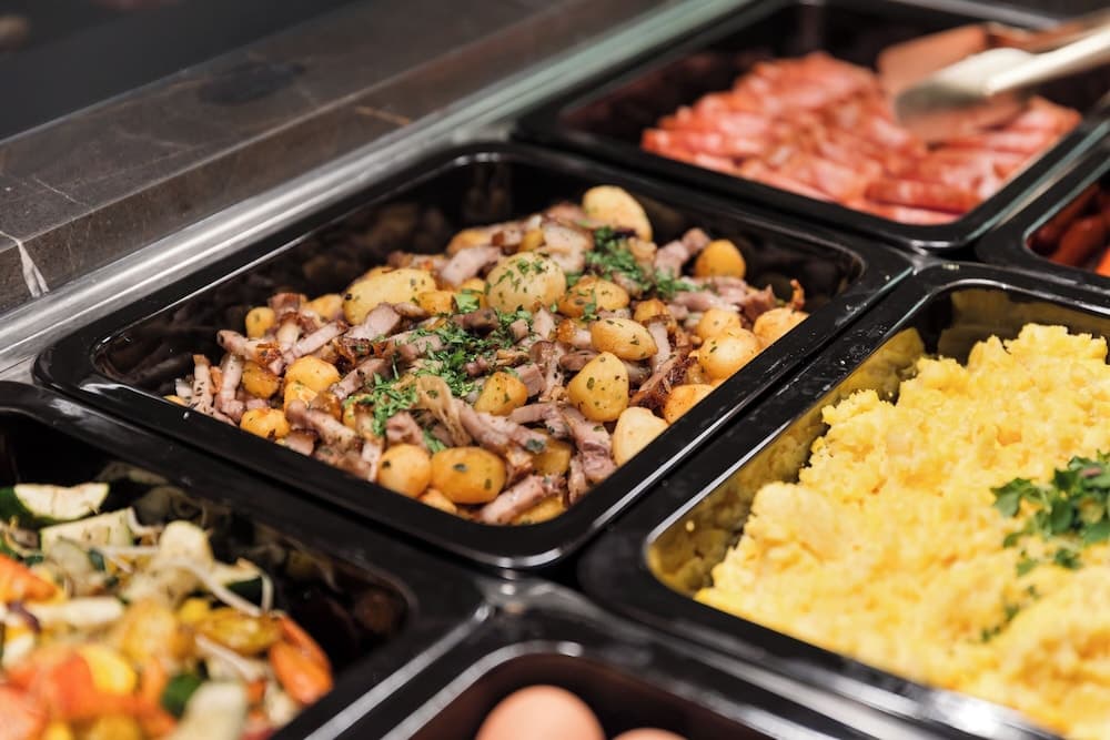 Breakfast buffet