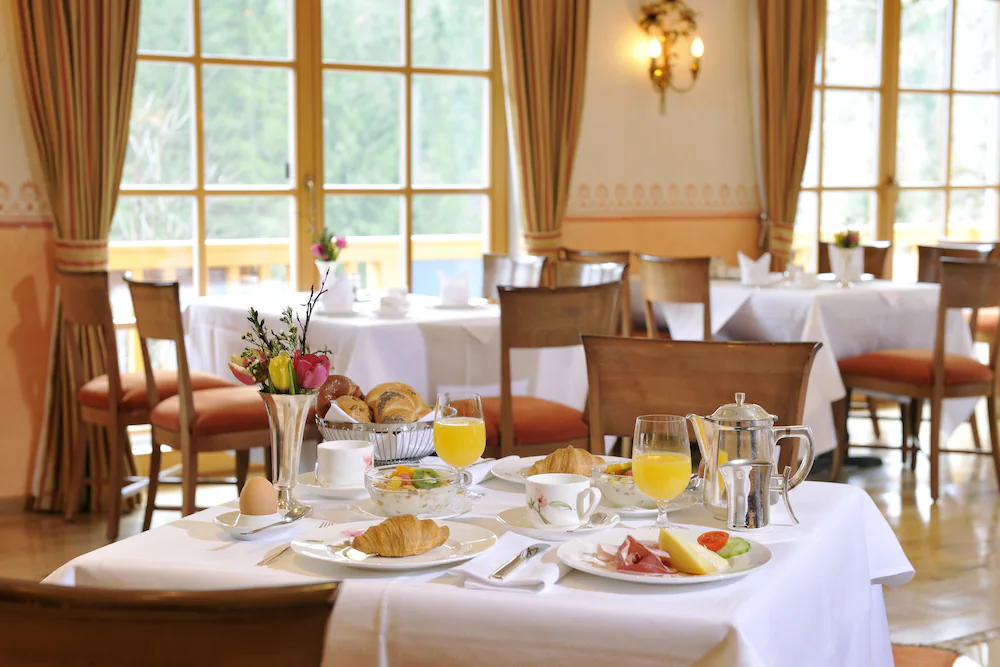 Breakfast area