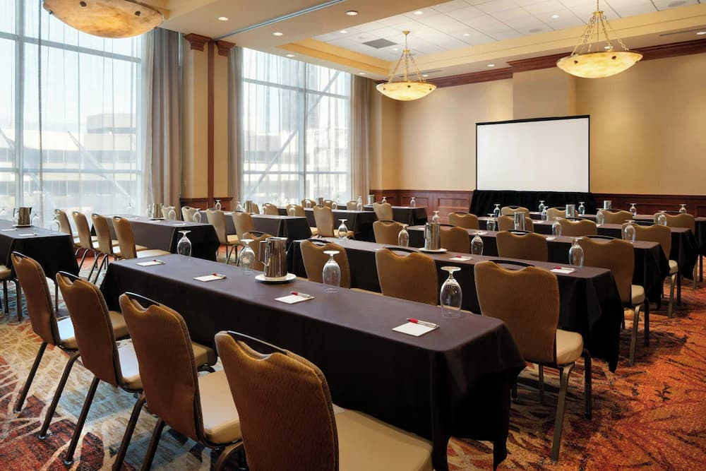 Meeting facility