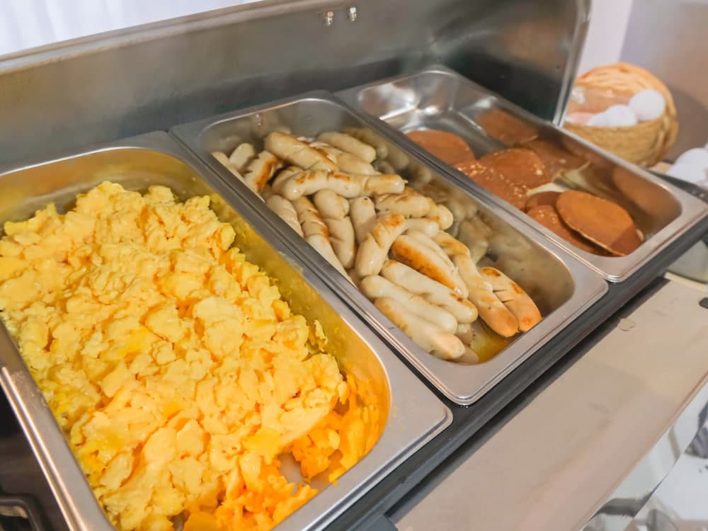 Breakfast buffet