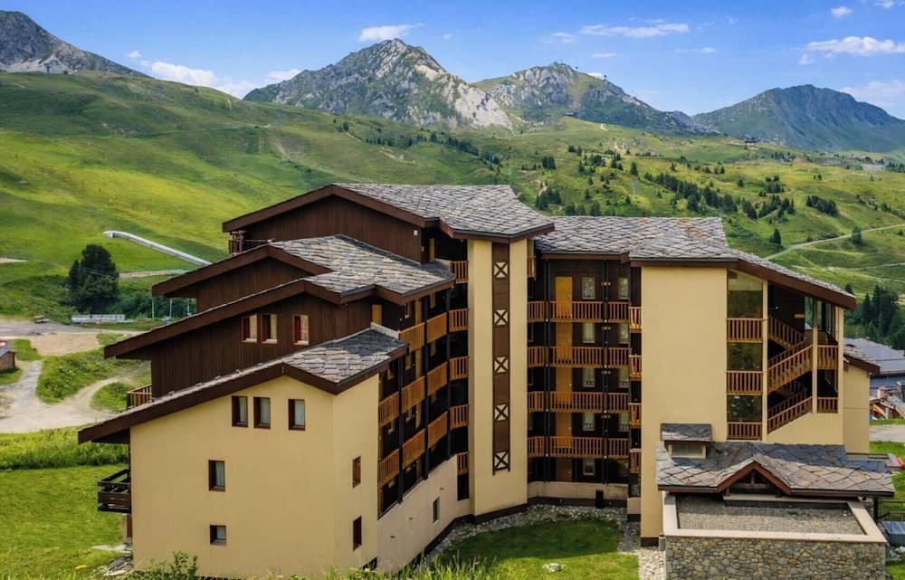 Primary image