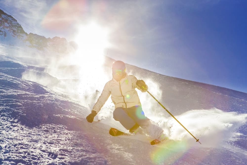 Snow and ski sports