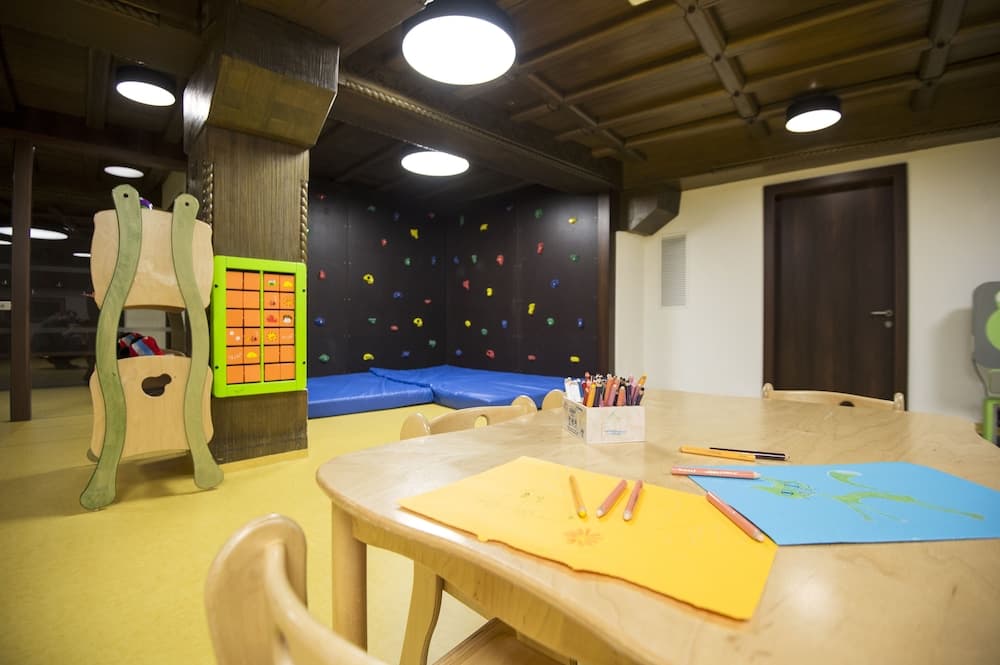 Children's play area - indoor