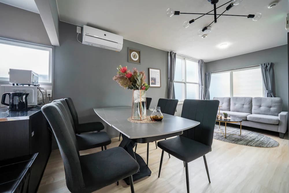 In-room dining