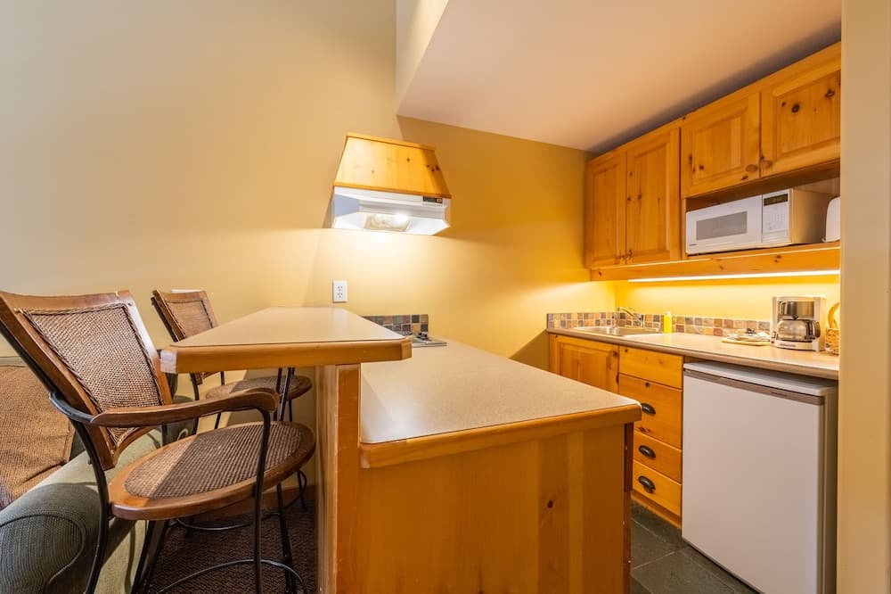 Private kitchenette
