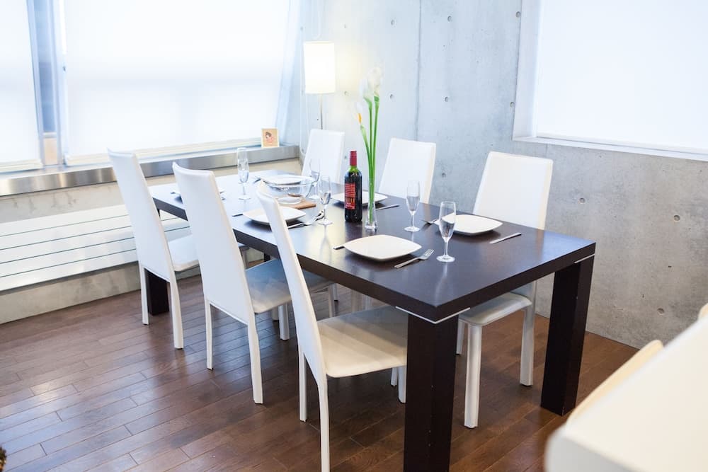 In-room dining