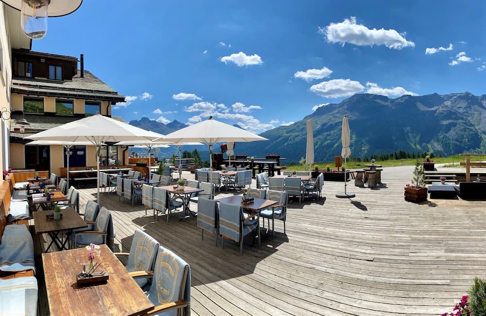 Sundeck