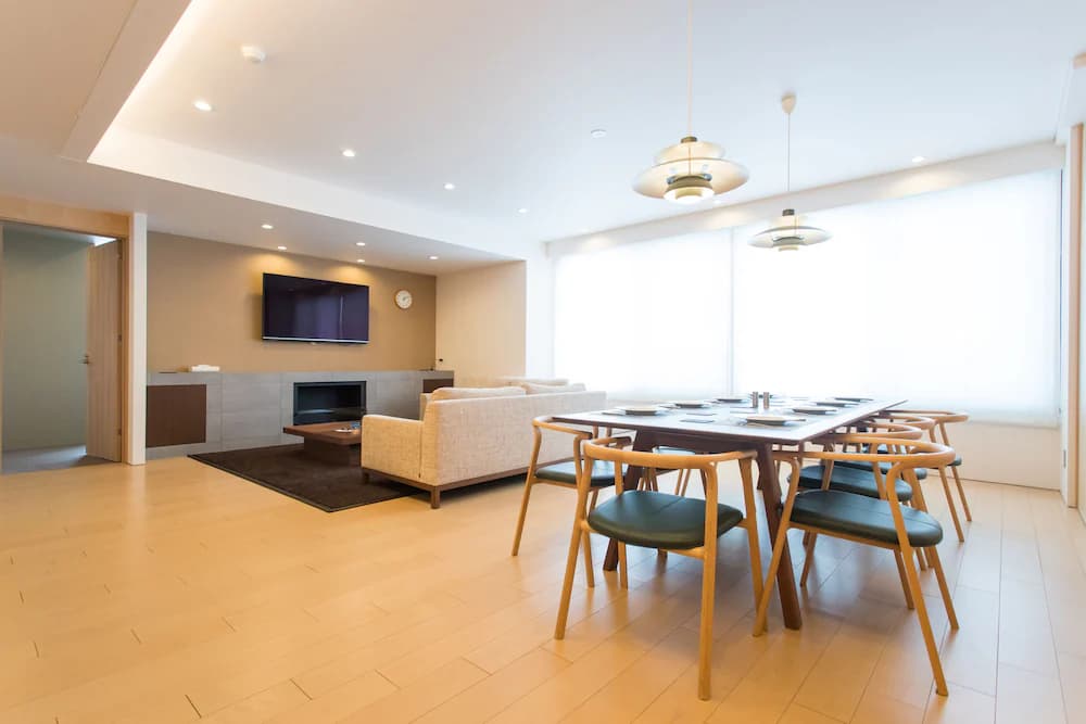 In-room dining