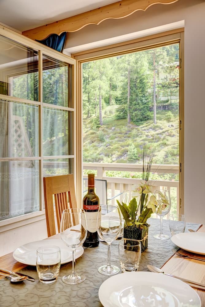 In-room dining