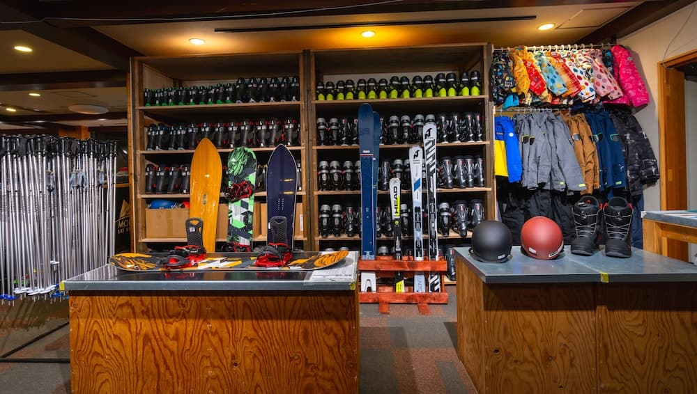 Snow and ski sports