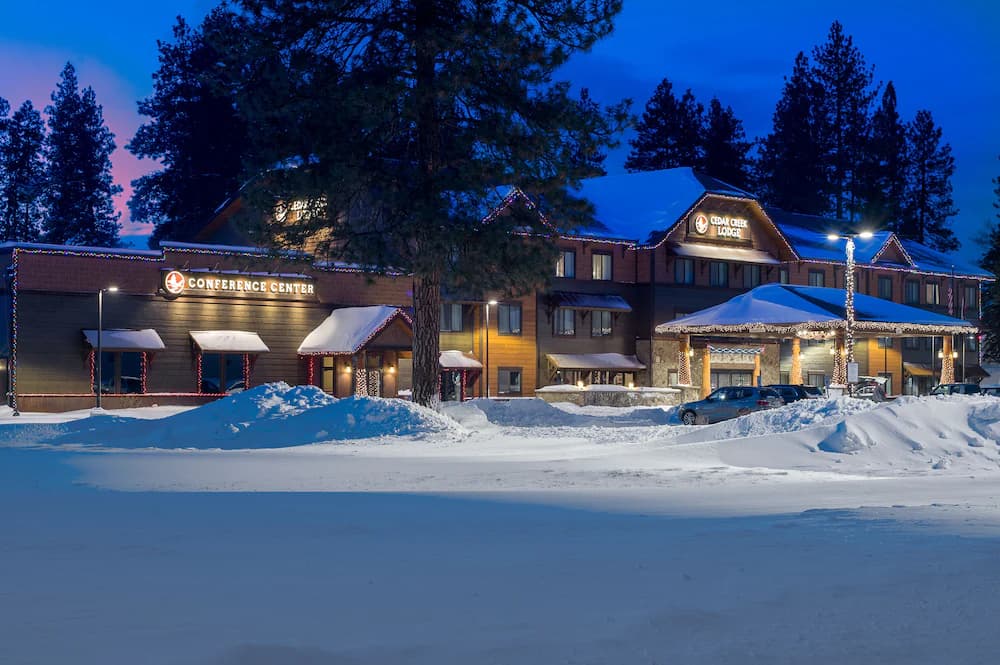 Front of property - evening/night