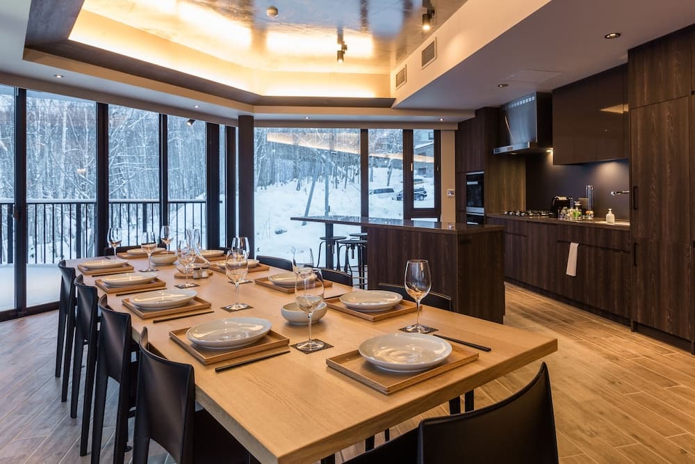 In-room dining