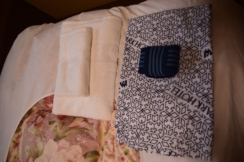 Room amenity