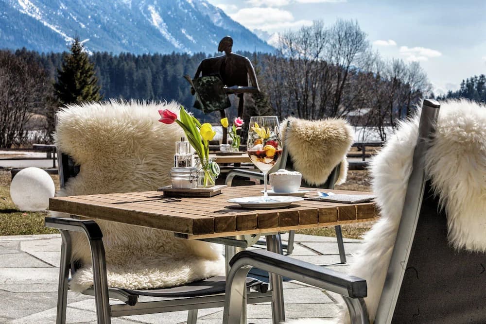 Sundeck