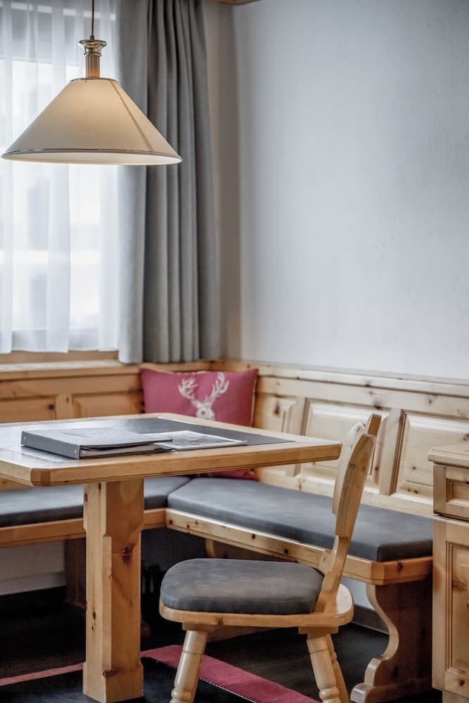 In-room dining