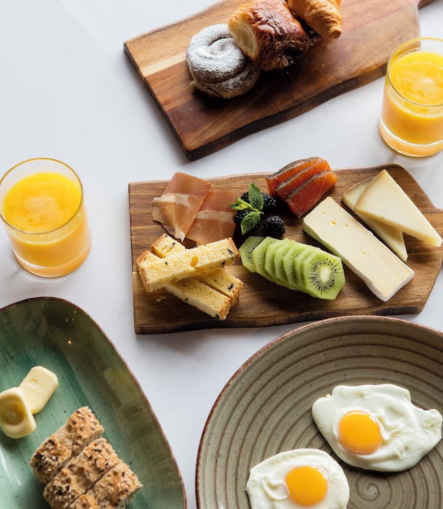 Breakfast buffet
