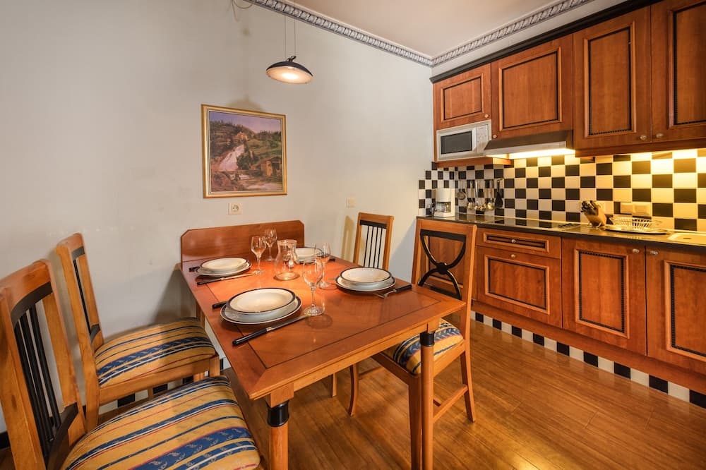 In-room dining