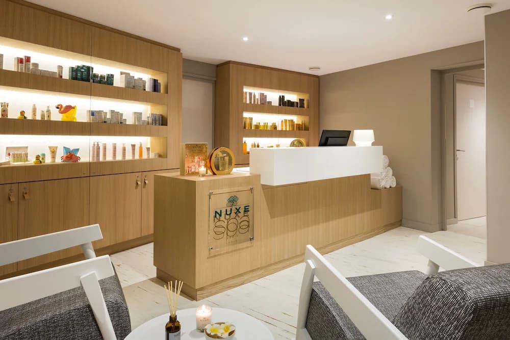 Spa reception