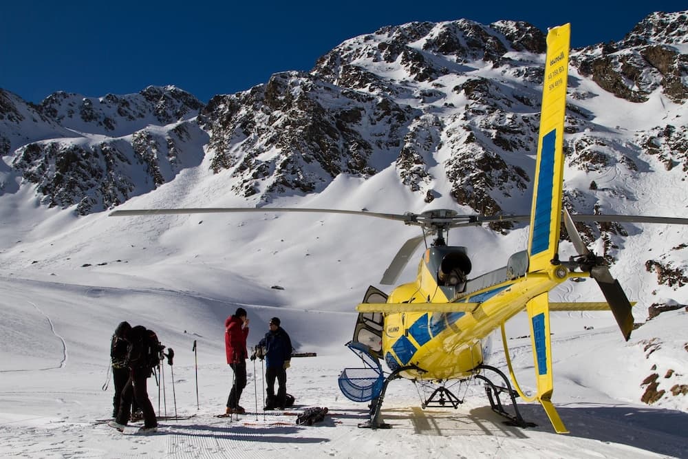 Snow and ski sports