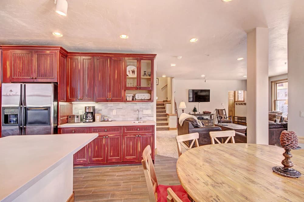 In-room dining