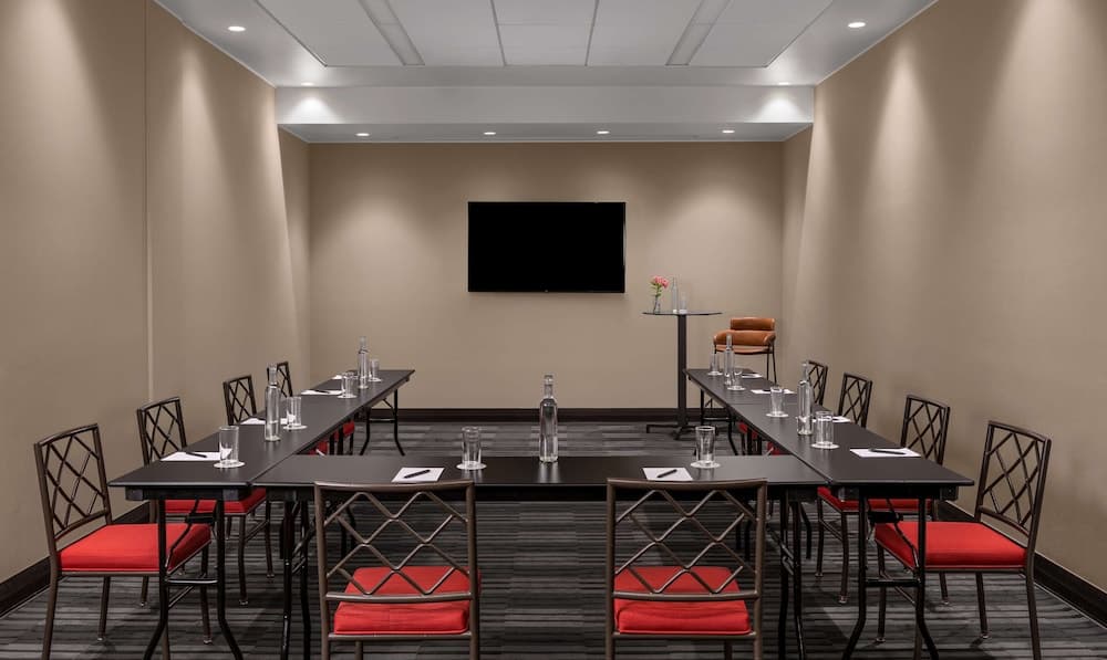 Meeting facility