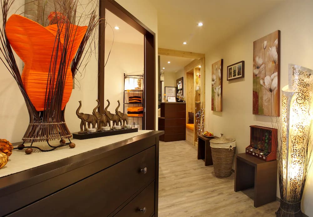 Spa reception