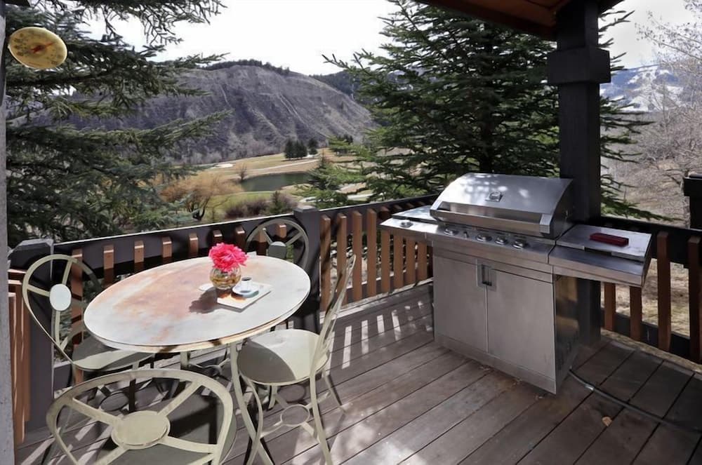 BBQ/picnic area