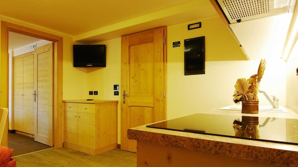 Private kitchenette