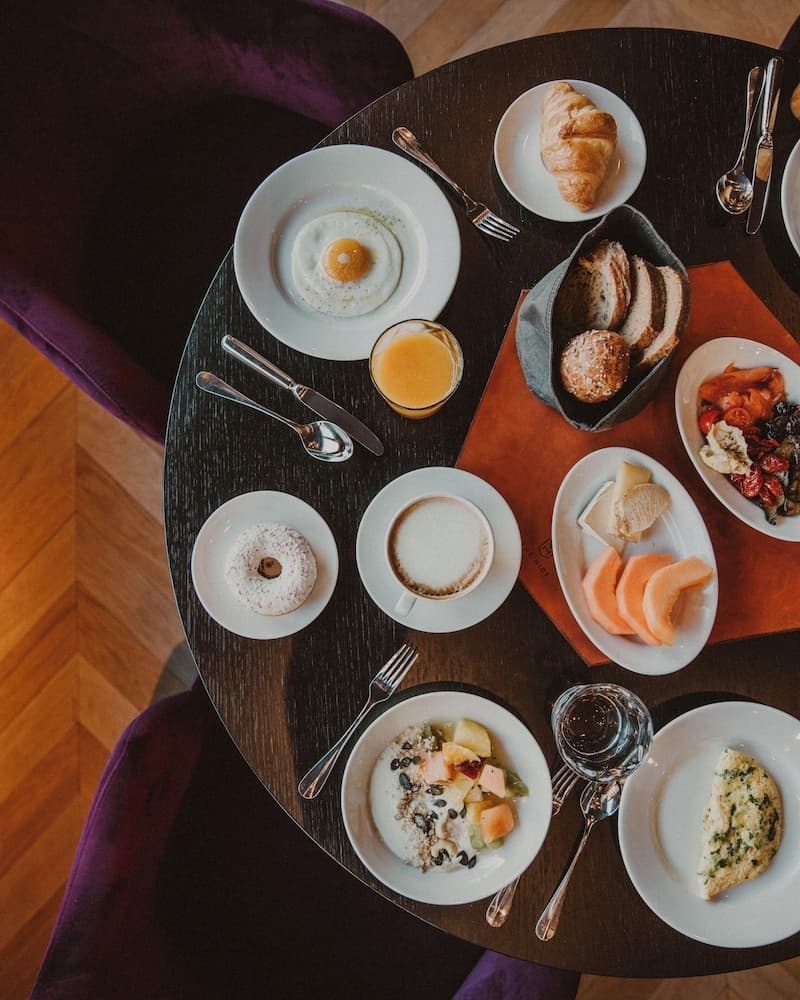Breakfast buffet