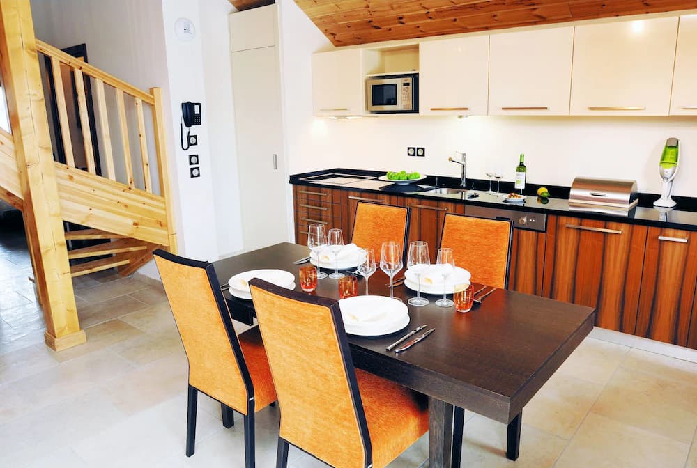 Private kitchenette