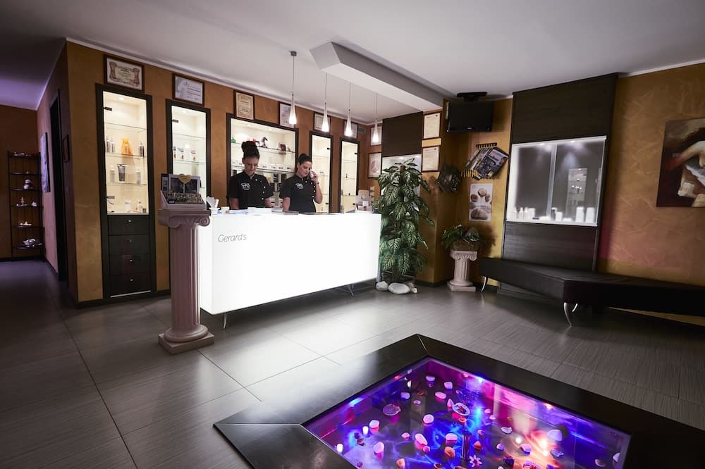 Spa reception