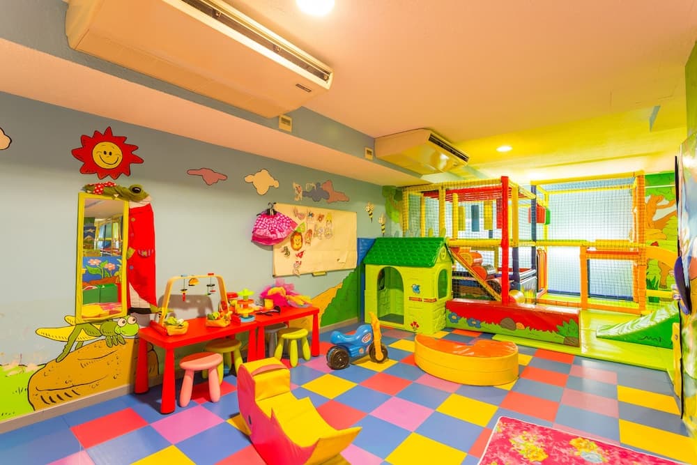 Children's play area - indoor