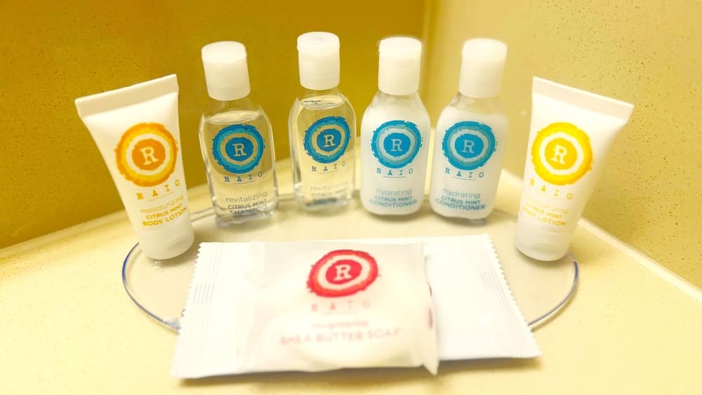 Bathroom amenities